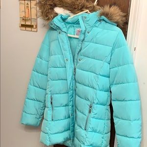 Kids size 16-18 winter coat. Brand new!